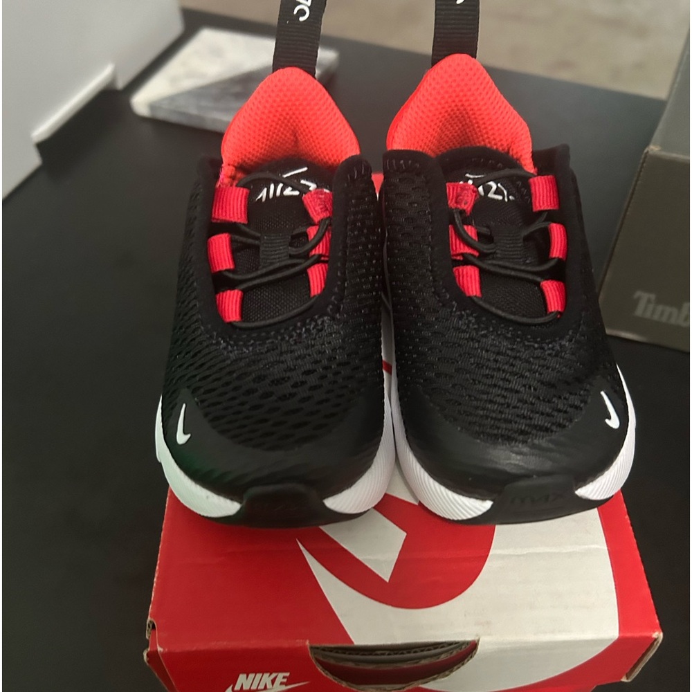 Baby Air Max 270